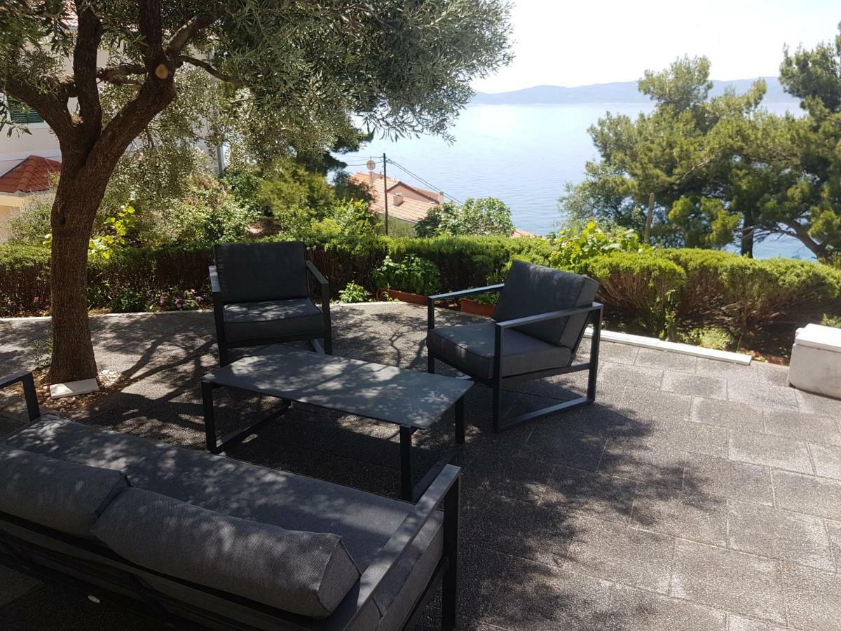Sea View Apartment With A Huge Terrace Pisak Extérieur photo