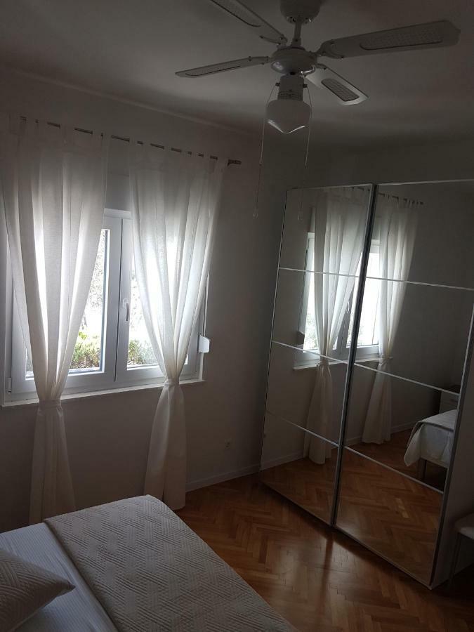 Sea View Apartment With A Huge Terrace Pisak Extérieur photo